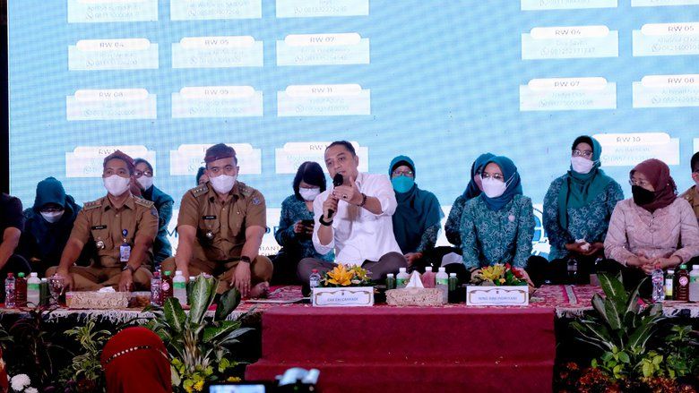 Eri Ingatkan Lurah dan Camat Terapkan Administrasi Kependudukan Terintegrasi