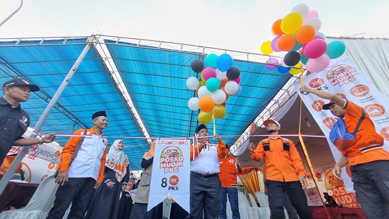 Bantu Pemudik, PKS Jatim&nbsp;Buka 12 Posko Mudik, Sediakan 10 Layanan Gratis
