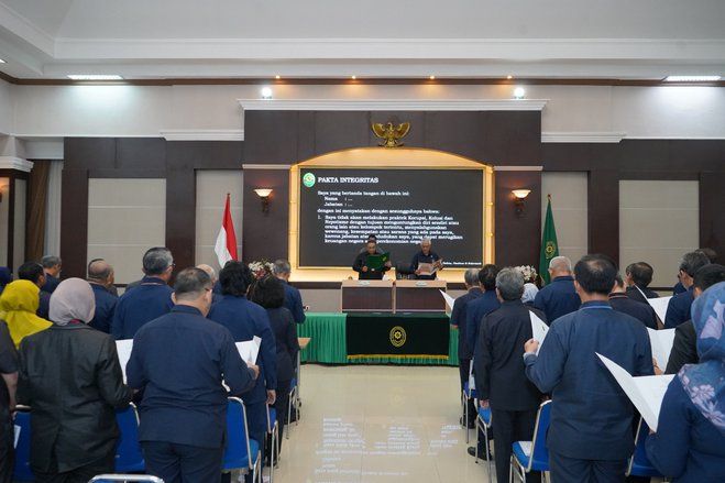 PT Surabaya Tegaskan Komitmen Integritas dan Jaga Marwah Aparatur Peradilan