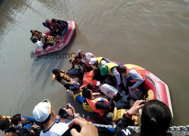 Pemkot Surabaya dan Pelindo III Dorong Ekosistem Kalimas