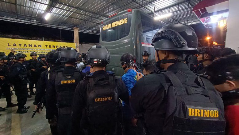 Seluruh Napi Beresiko Tinggi di Jatim Pindah ke Nusakambangan