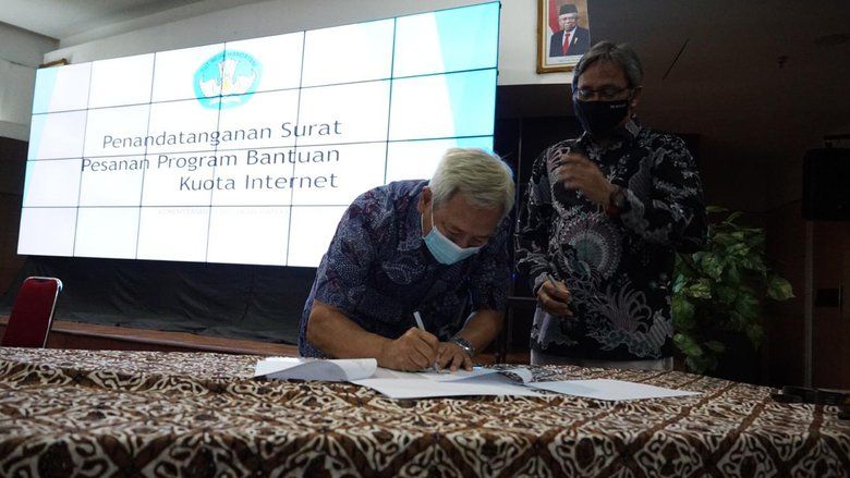 Tri Indonesia Bagi Kuota 86 GB Bagi Pelajar