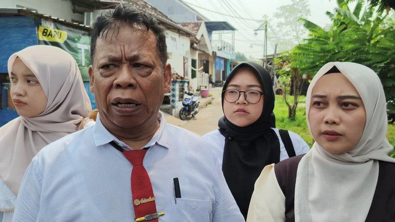 Konflik Lama dan Dugaan Selingkuh Terungkap di Rekonstruksi Kasus Badut Bunuh Ibu Mertua Mojokerto