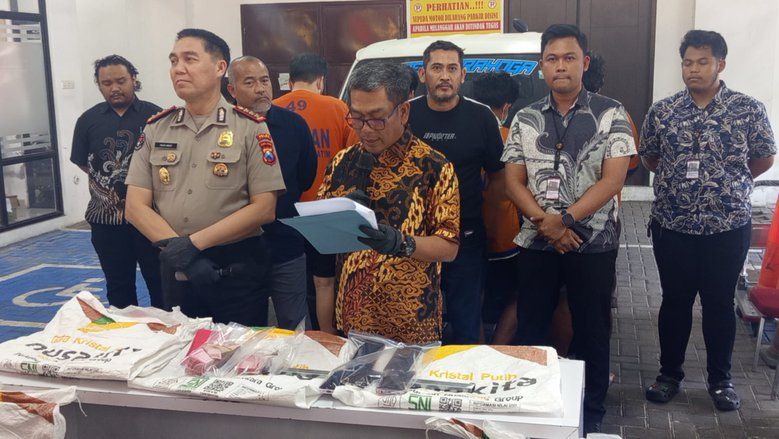 Polda Jatim Ungkap Penggelapan 185 Ton Gula di Tiga Pabrik, Kerugian Capai Rp3 Miliar