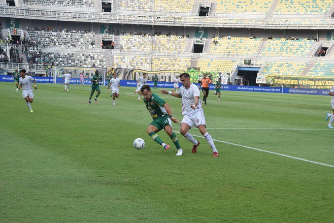 Bernardo Tavares Targetkan Persebaya Lolos dari Grup G League Cup
