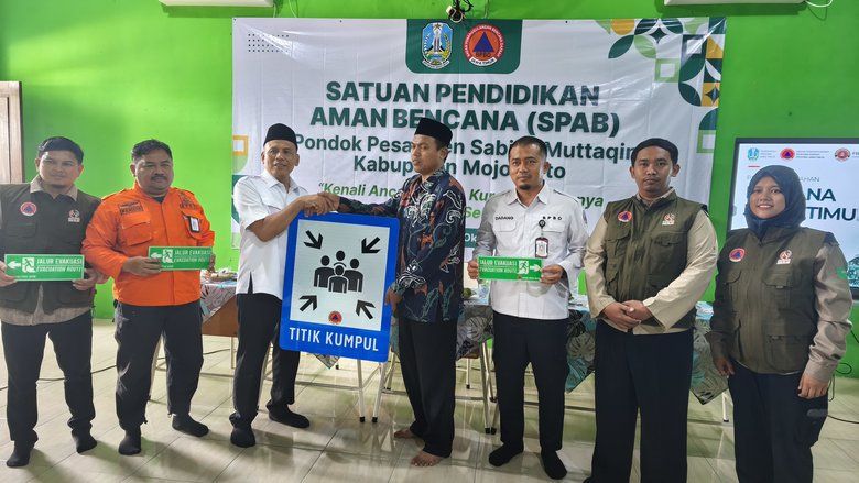 BPBD Jatim Kembangkan Pesantren Tangguh Bencana, Sasar Kesiapsiagaan Santri