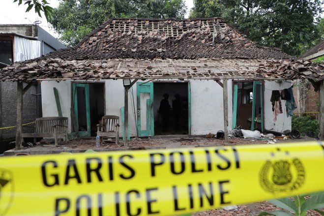 Remaja di Ponorogo Tewas Akibat Ledakan Saat Meracik Petasan