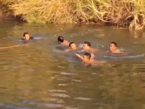 Pelajar SMK di Ponorogo Tewas Tenggelam Saat Berenang Usai Memancing di Sungai Ngindeng