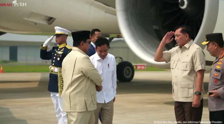 Prabowo Kembali dari Prancis, Diplomasi Jadi Sorotan