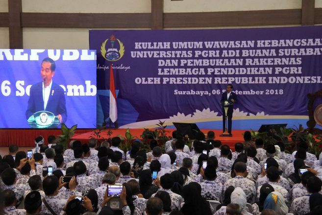 Jokowi : Pendidikan Kunci SDM