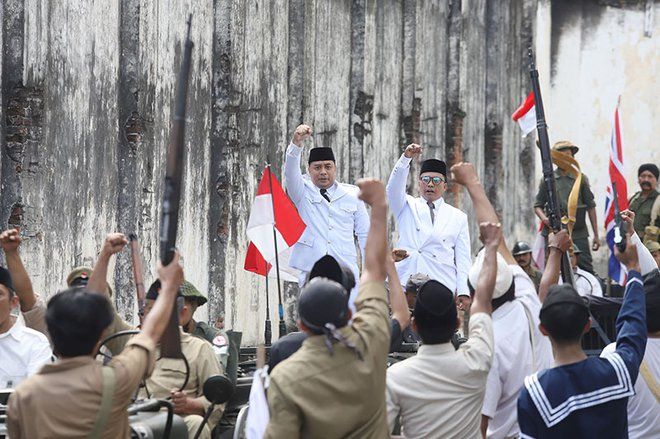 Perankan Soekarno, Walkot Eri: Kehadiran Presiden RI ke Surabaya Bentuk Pengakuan