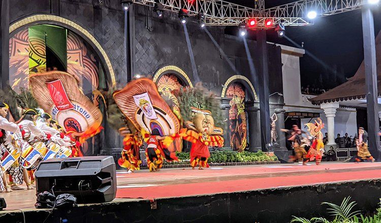 Festival Nasional Reog Ponorogo Masuk Peringkat Dua dalam Karisma Event Nusantara 