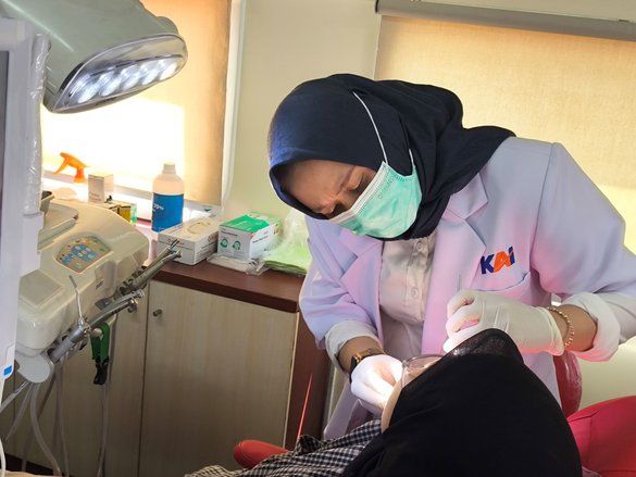 Rail Clinic KAI Layani 200 Warga di Jember, Sediakan Dokter Spesialis hingga USG Gratis