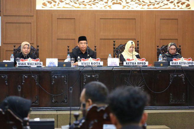 Pendapatan Daerah Melebihi Target, DPRD Kota Probolinggo Evaluasi APBD 2025