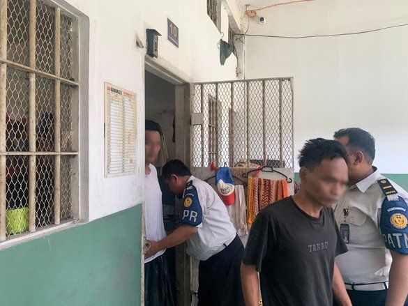 Rutan Surabaya Razia Mendadak Dua Kali Sepekan, HP Ilegal dan Narkoba Diburu