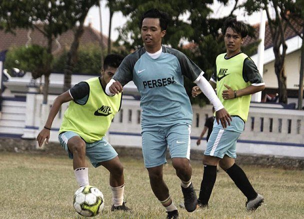 Pembangunan Lapangan Sepak Bola di Sampang Dianggarkan Rp3,9 Miliar 