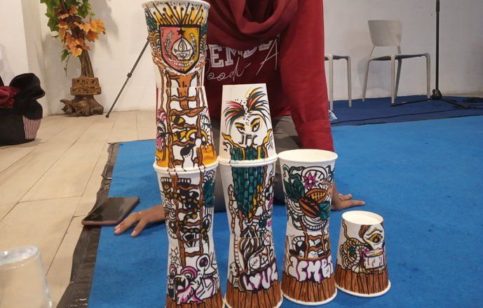 Pandemi, Komunitas <em>Jember</em> <em>Doodle</em> <em>Art</em> Adaptasi Kegiatan Menjadi Daring