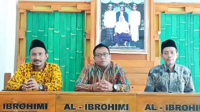 Menang Gugatan, Yayasan Ushusul Hikmah Al Ibrohimi Manyar, Gresik Kembali ke Akta Awal