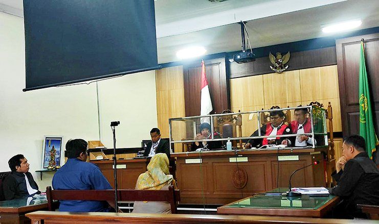 Sulit Berkomunikasi, Pengacara Terdakwa Perkara Cukai Rokok Minta Sidang Offline