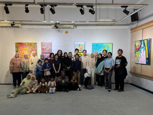 Pameran HUT ke-22 Sanggar DAUN di Surabaya Tampilkan 45 Karya Seniman Muda