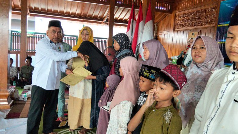 Harlah ke-66, IKA PMII Tuban Gelar Halal Bihalal dan Santuni Anak Yatim