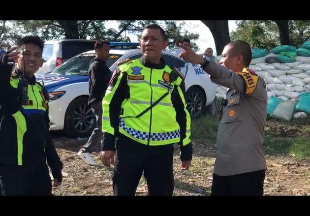 Kapolres Mojokerto Pantau "Jalur Bahaya" Pacet-Cangar, Waspadai Rem Blong