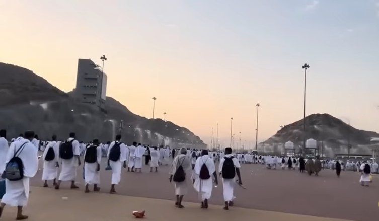 Jemaah Haji Mulai Bergerak ke Arafah, Dibagi Tiga Trip