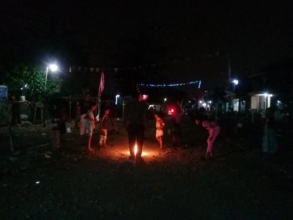 Sepak Bola Api dalam Kontrol Emosi