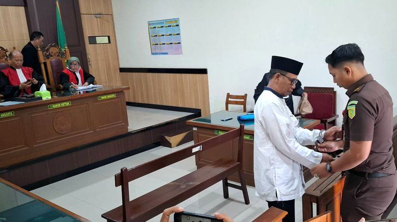 Tipu Korban Bisa Jadi CPNS, Antoni Dituntut 3,5 Tahun Penjara