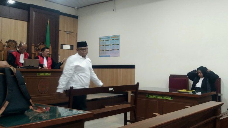 ASN DPUTR Gresik Didakwa Menganiaya Rekan Kerja