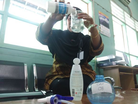 Guru SMK Taman Siswa Mojokerto Ciptakan Hand Sanitizer