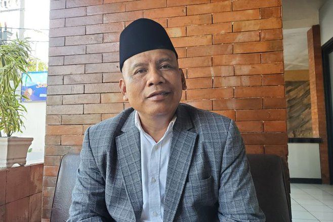 Polemik Seragam Dua SMAN Jombang Disorot Golkar DPRD Jatim, Negara Diingatkan Jangan Hanya Melarang