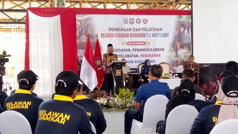 Hadapi Risiko Kebakaran, Peran Relawan Damkar Mojokerto Diperkuat
