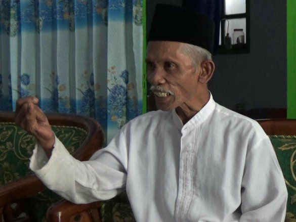 Jemaah Aboge Probolinggo Tentukan Salat Id Berdasarkan Kitab Mujarobat