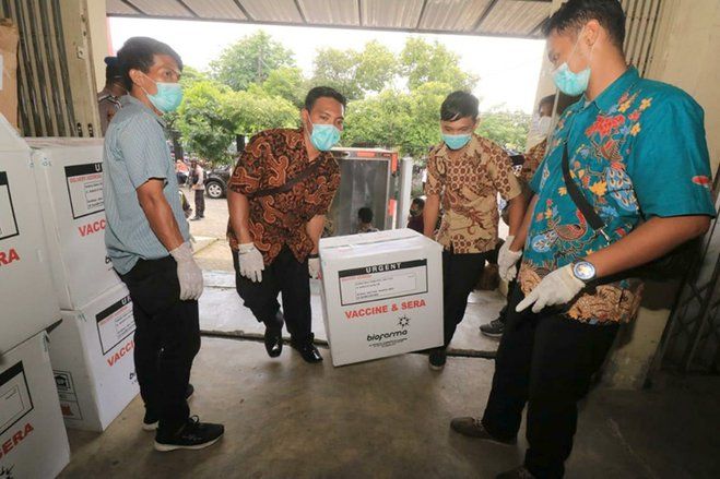 Kejar Target Herd Immunity, Ketersediaan Vaksin Sinovac di Surabaya Kosong