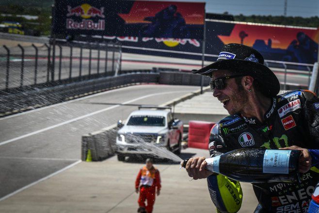 Rossi Sambut Baik Paket Elektronik dan Keseimbangan Motornya