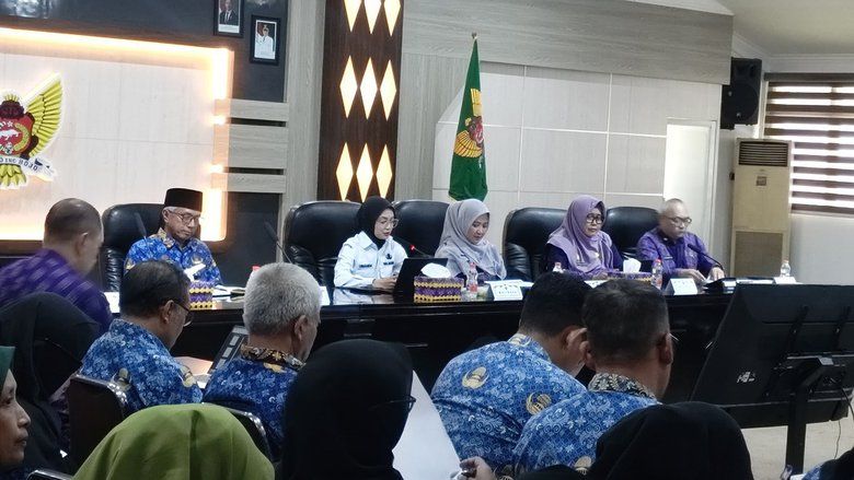 IKG Kediri Naik, Vinanda Akui Pembangunan Belum Merata