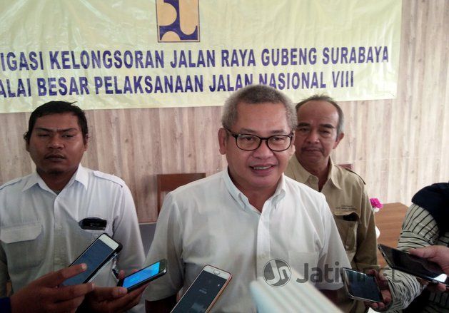 Jalan Gubeng Retak, Tim Mitigasi Sarankan Pengurukan Total