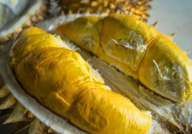 Waspada, Ini Efek Samping Makan Durian Terlalu Banyak