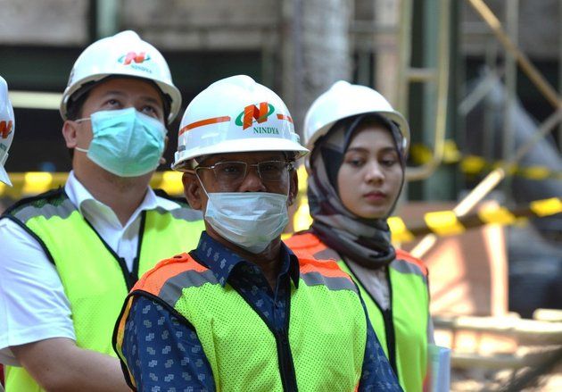 Begini Perjuangan Indradjaja Manopol Raih Predikat Cumlaude