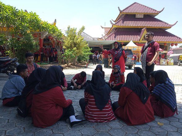 ‘Lingkaran Kebersamaan’ dalam Perayaan Imlek TITD Pay Lien San