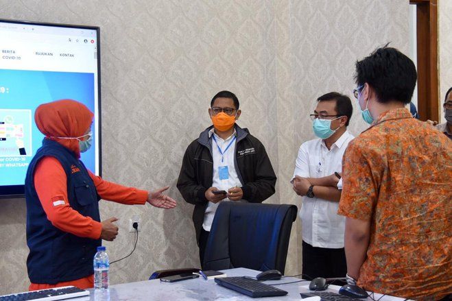 Khofifah Jadikan Rumah Dinas Posko Covid-19