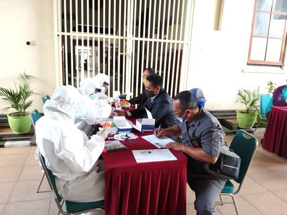 Tujuh ASN Positif Covid-19, Pengadilan Negeri Surabaya <em>Lockdown</em>