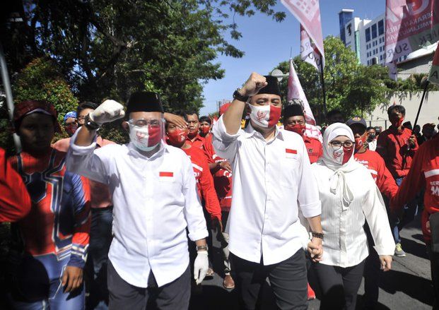 Pendukung Eri-Armuji Sempat Bersitegang Dengan Petugas Keamanan KPU