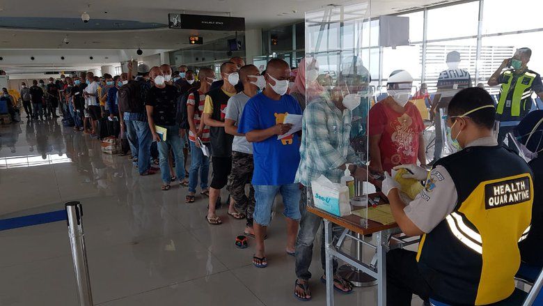 146 Pekerja Migran Gelombang 5 Deportasi asal Malaysia Tiba di Juanda.