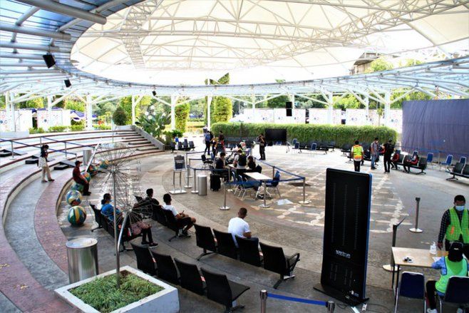 Menhub Cek Penerapan Prokes dan Tes Covid-19 di Bandara Soetta