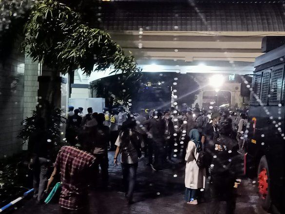 Kongres HMI di Surabaya Ricuh