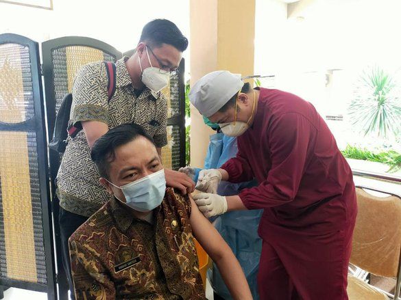 DPD PAN Apresiasi Kinerja Wabup Blitar dalam Menjalankan Program Vaksinasi Covid-19