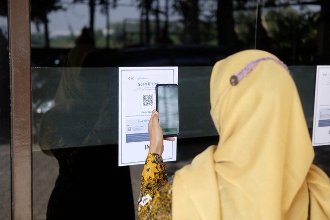 Cegah Covid, Pemkot Mojokerto Terapkan Scan Barcode <em>Peduli</em> <em>Lindungi</em>