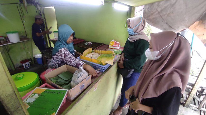 Berbuka Puasa dengan <em>Serebeh</em> <em>Toyo</em>, Serabi Tiga Generasi